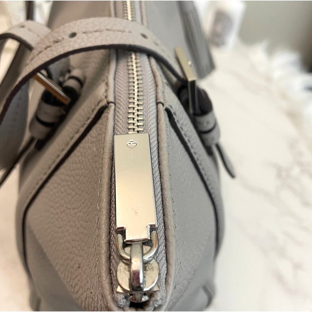 Kate Spade Large Tote Gray Pebbled Leather GUC - Picture 7 of 9